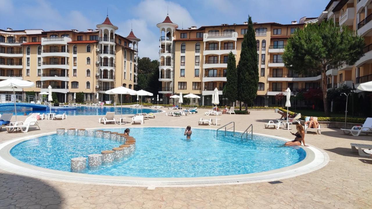 Holiday Apartcomplex Royal Sun Aparthotel Slântsjev Brjag Eksteriør bilde